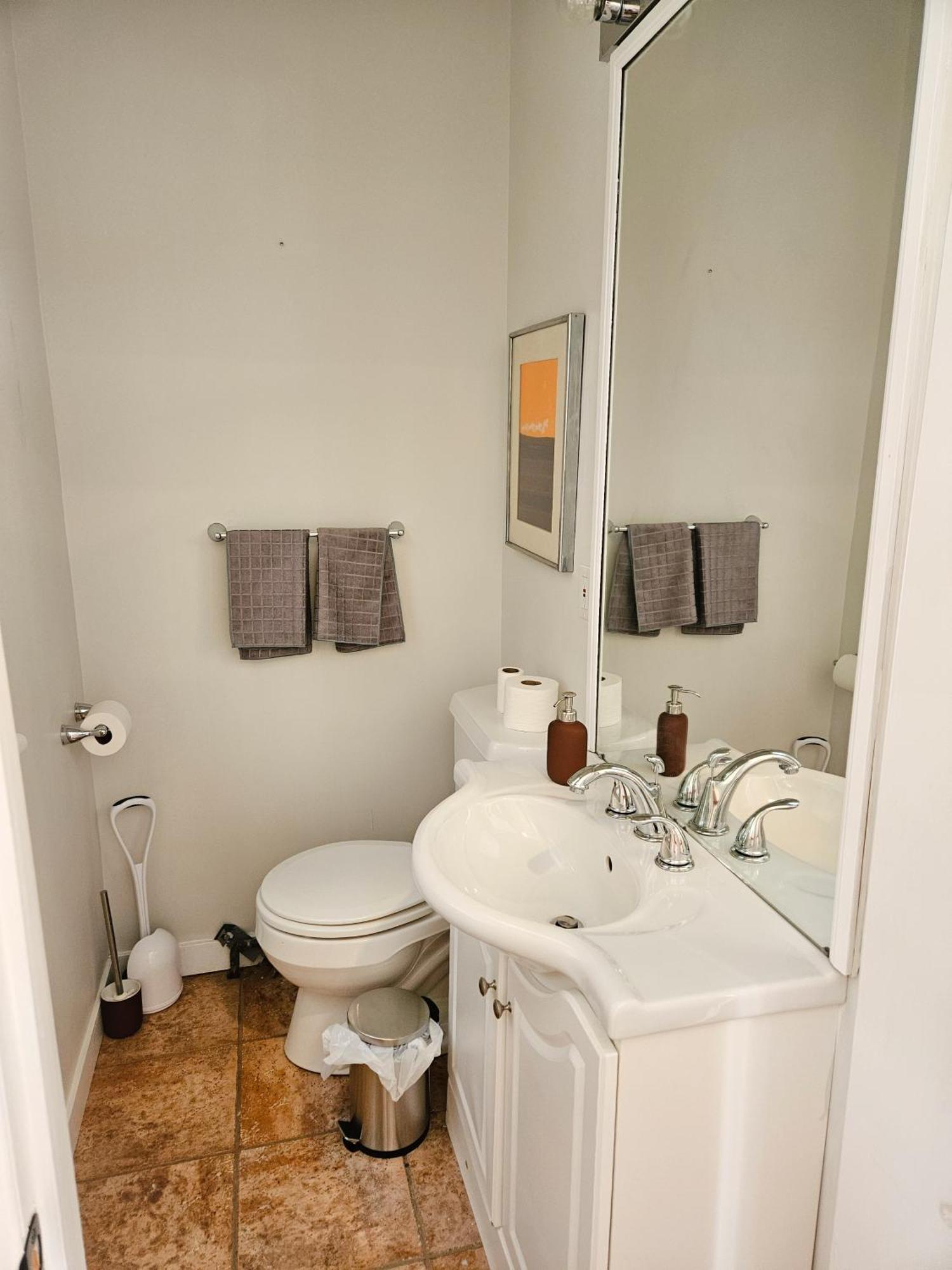 Ottawa Downtown Cozy Guesthouse Esterno foto
