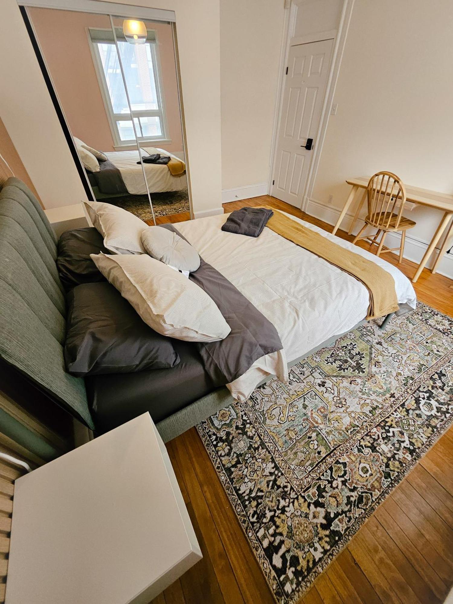 Ottawa Downtown Cozy Guesthouse Esterno foto